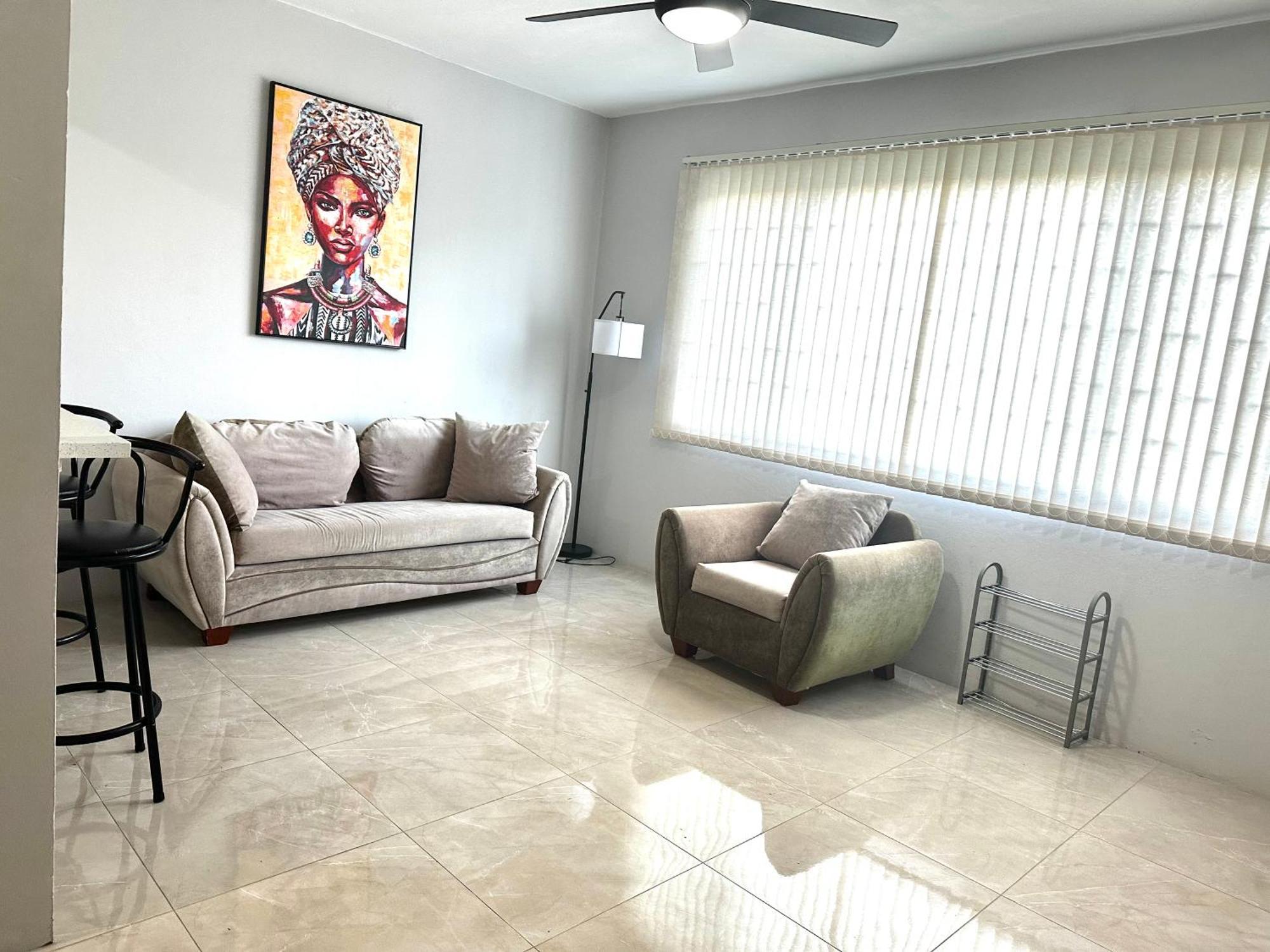 Ferienwohnung The Shelton - Sinclair Montego Bay Exterior foto